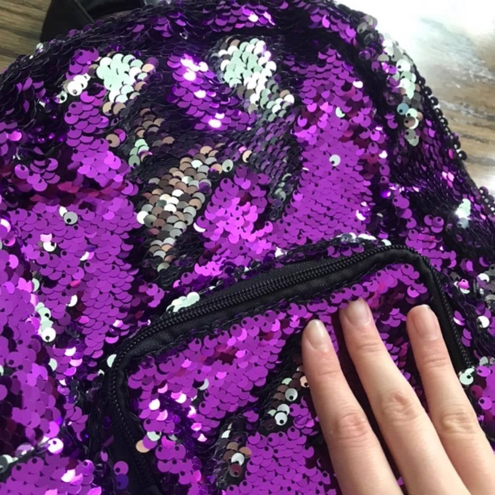 Reversible sequin mini backpack - Picture 2 of 4
